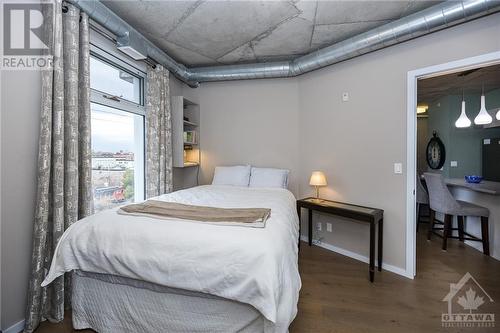 1000 Wellington Street Unit#403, Ottawa, ON - Indoor Photo Showing Bedroom