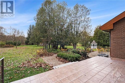 Rear deck - 4 Timbercrest Ridge, Ottawa, ON - Outdoor