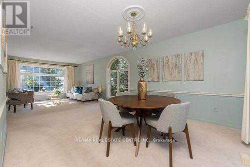 17 Holmes Drive, Caledon, ON - Indoor Photo Showing Dining Room