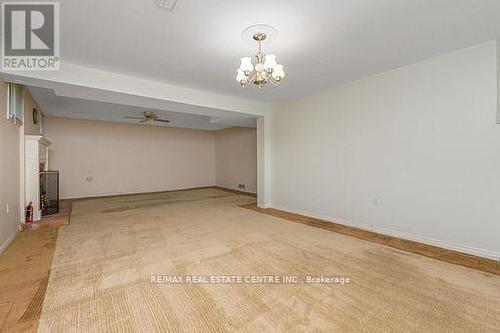 17 Holmes Drive, Caledon, ON - Indoor Photo Showing Other Room