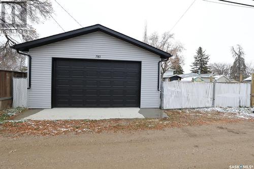 740 Rae Street, Regina, SK - Outdoor