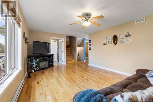 2679 Amirault Street, Dieppe, NB - Indoor Photo Showing Living Room