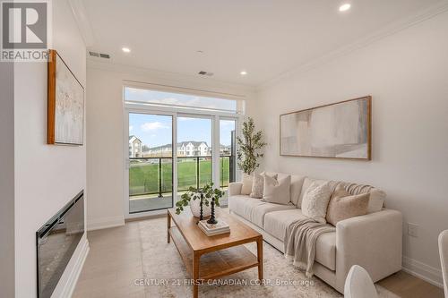 314 - 1560 Upper West Avenue, London, ON - Indoor Photo Showing Living Room