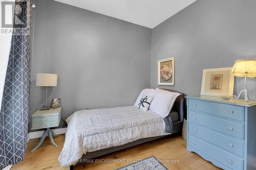 11 Esther Street, Brant, ON - Indoor Photo Showing Bedroom