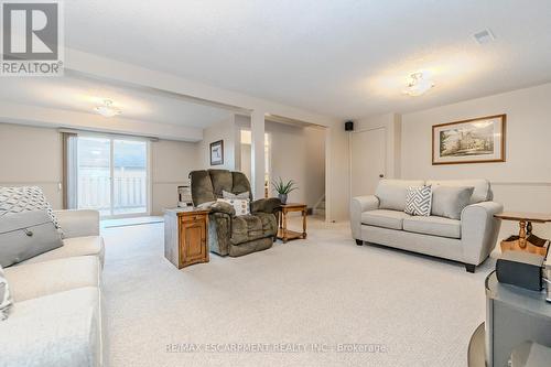 2 Jodi Place, Guelph, ON - Indoor Photo Showing Living Room