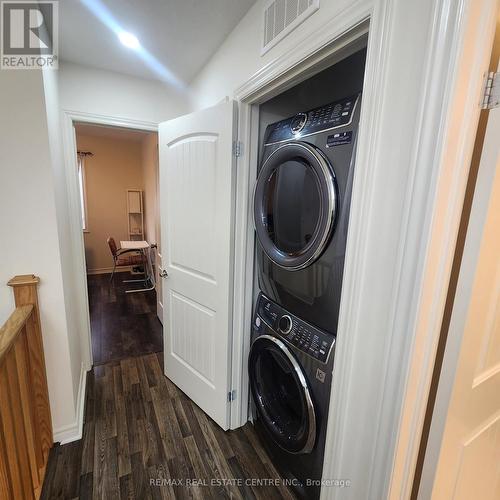 57 Arlington Crescent, Guelph, ON - Indoor Photo Showing Laundry Room