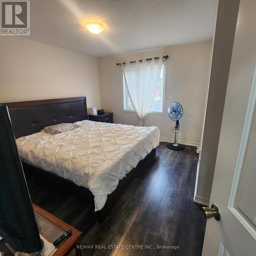 57 Arlington Crescent, Guelph, ON - Indoor Photo Showing Bedroom