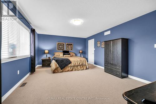 226 Tanglewood Drive, Hamilton, ON - Indoor Photo Showing Bedroom