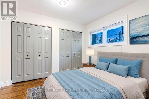 242 West 18Th Street, Hamilton, ON - Indoor Photo Showing Bedroom