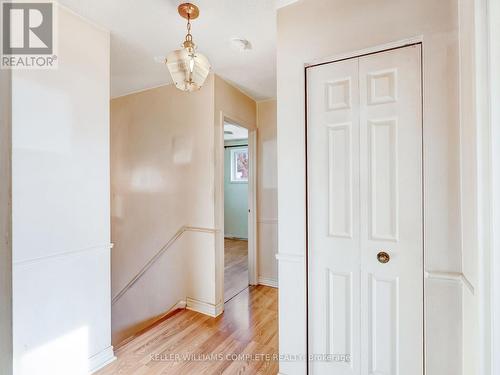 20 Glen Eden Court, Hamilton, ON - Indoor Photo Showing Other Room