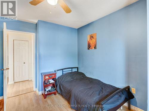 20 Glen Eden Court, Hamilton, ON - Indoor Photo Showing Bedroom