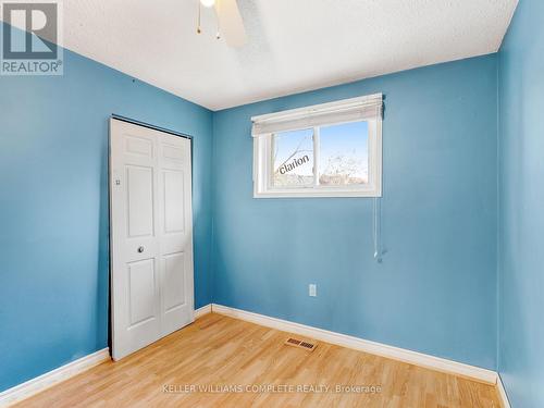 20 Glen Eden Court, Hamilton, ON - Indoor Photo Showing Other Room