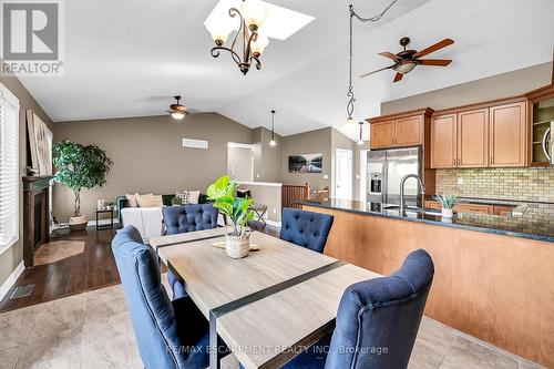 29 Lakeview Lane, Haldimand, ON - Indoor Photo Showing Dining Room