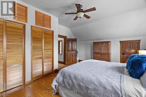 44 Colborne Street, Strathroy-Caradoc (Caradoc), ON - Indoor Photo Showing Bedroom