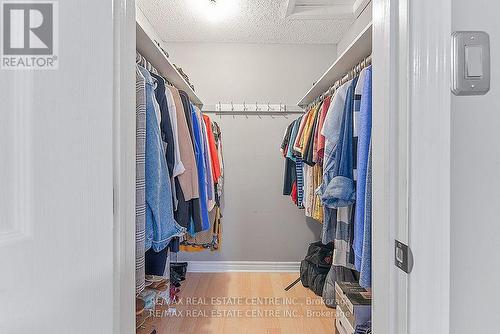 3175 Patrick Crescent, Mississauga, ON - Indoor With Storage