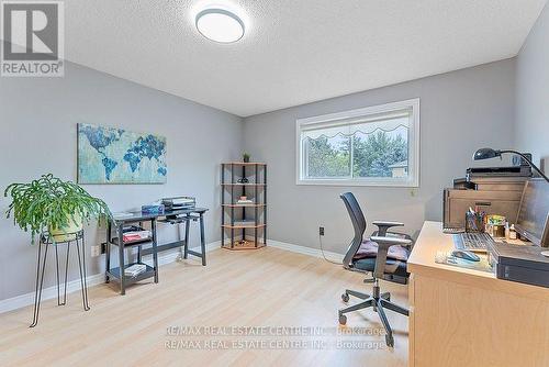 3175 Patrick Crescent, Mississauga, ON - Indoor Photo Showing Office