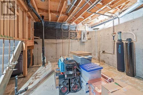 3175 Patrick Crescent, Mississauga, ON - Indoor Photo Showing Basement