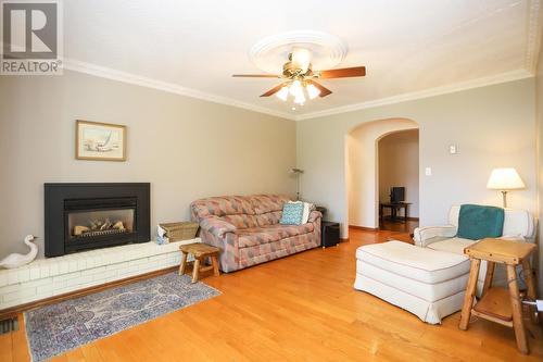 87 River Rd, Sault Ste. Marie, ON - Indoor Photo Showing Living Room With Fireplace