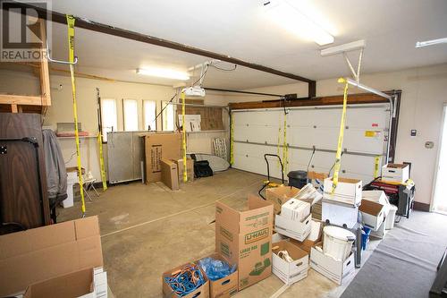 87 River Rd, Sault Ste. Marie, ON - Indoor Photo Showing Garage