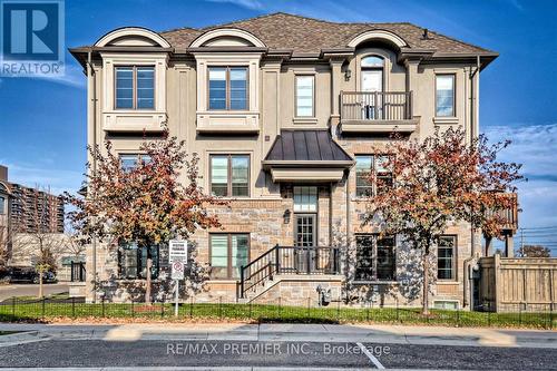 550 Mermaid Crescent, Mississauga, ON - Outdoor With Facade