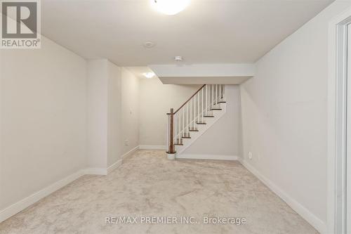 550 Mermaid Crescent, Mississauga, ON - Indoor Photo Showing Other Room