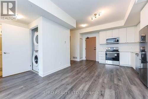 504 - 1440 Clarriage Court, Milton, ON - Indoor Photo Showing Kitchen