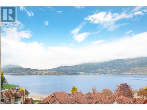 1152 Sunset Drive Unit# 901, Kelowna, BC - Outdoor With Body Of Water With View