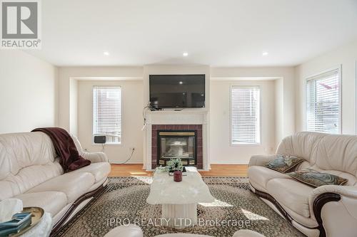 5555 Loonlake Avenue, Mississauga, ON - Indoor Photo Showing Living Room With Fireplace