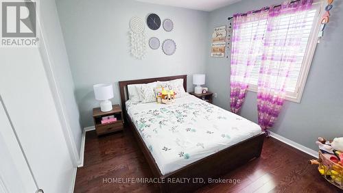 19 Fidelity Avenue W, Brampton, ON - Indoor Photo Showing Bedroom