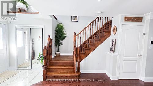 19 Fidelity Avenue W, Brampton, ON - Indoor Photo Showing Other Room