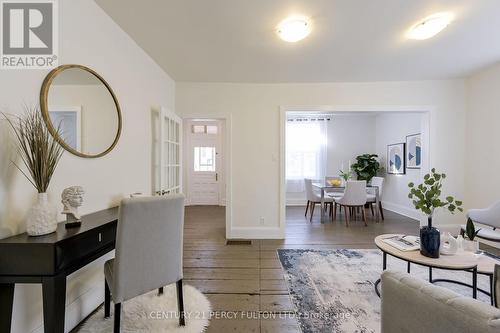 55 Frederick Street S, Halton Hills, ON - Indoor Photo Showing Living Room