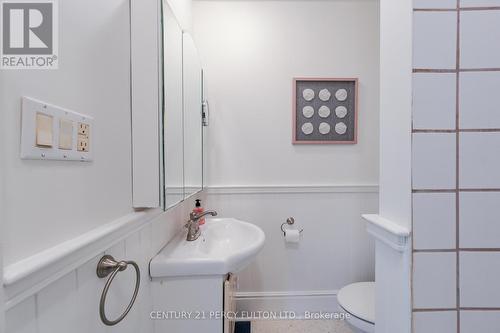 55 Frederick Street S, Halton Hills, ON - Indoor Photo Showing Bathroom