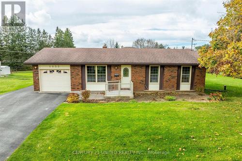 1033 Scollard Road, Smith-Ennismore-Lakefield, ON - Outdoor