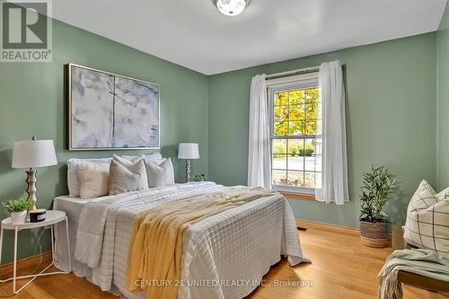 1033 Scollard Road, Smith-Ennismore-Lakefield, ON - Indoor Photo Showing Bedroom