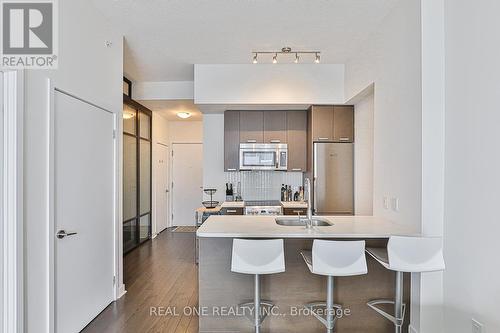 4408 - 295 Adelaide Street W, Toronto, ON - Indoor Photo Showing Kitchen With Stainless Steel Kitchen