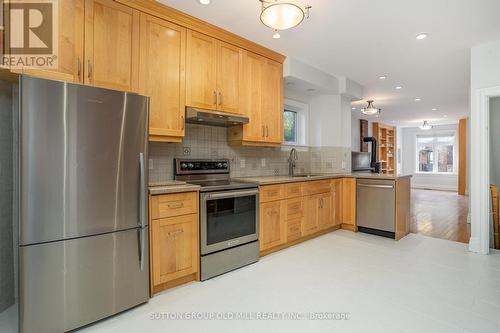 347 Gladstone Avenue, Toronto, ON - Indoor Photo Showing Kitchen