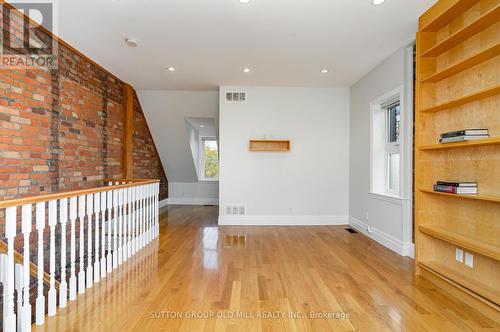 347 Gladstone Avenue, Toronto, ON - Indoor Photo Showing Other Room