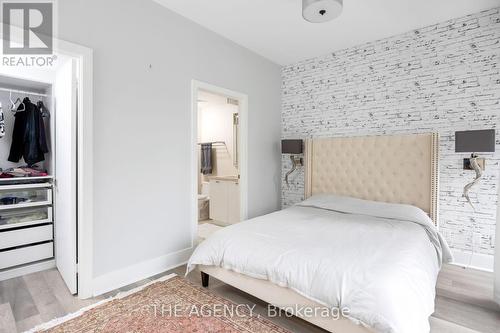 106 - 32 Davenport Road, Toronto, ON - Indoor Photo Showing Bedroom