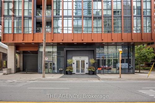 106 - 32 Davenport Road, Toronto, ON - Outdoor