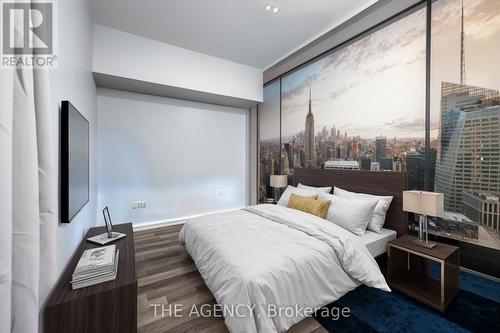 106 - 32 Davenport Road, Toronto, ON - Indoor Photo Showing Bedroom