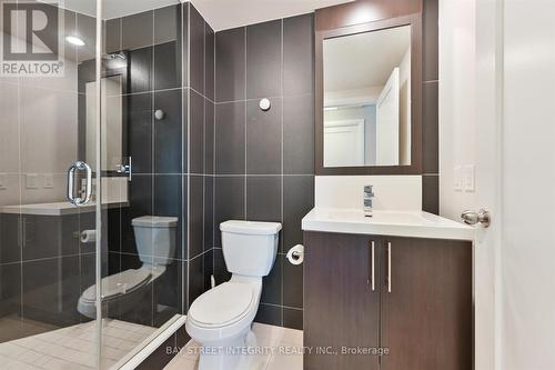 1507 - 2 Anndale Drive, Toronto, ON - Indoor Photo Showing Bathroom