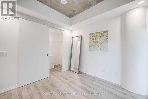 642 - 8 Hillsdale Avenue, Toronto, ON - Indoor Photo Showing Other Room