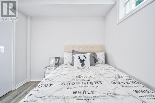 18 Castle Hill Drive, Toronto, ON - Indoor Photo Showing Bedroom