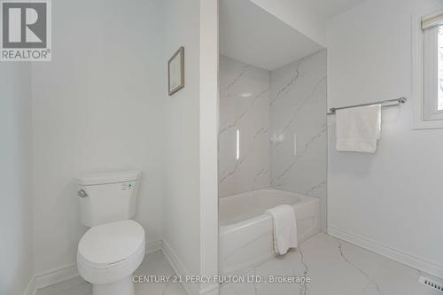 30 Wickens Crescent, Ajax, ON - Indoor Photo Showing Bathroom