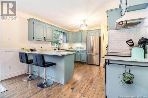 21 Katie Avenue, Douglas, NB - Indoor Photo Showing Kitchen With Upgraded Kitchen