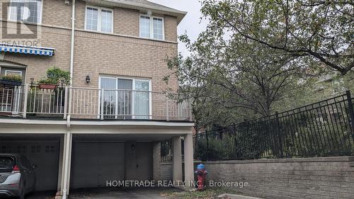 72 - 23 Observatory Lane, Richmond Hill, ON - Outdoor With Balcony