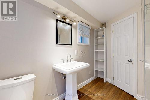 1061 Warby Trail N, Newmarket, ON - Indoor Photo Showing Bathroom