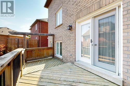 1061 Warby Trail N, Newmarket, ON - Outdoor With Deck Patio Veranda With Exterior