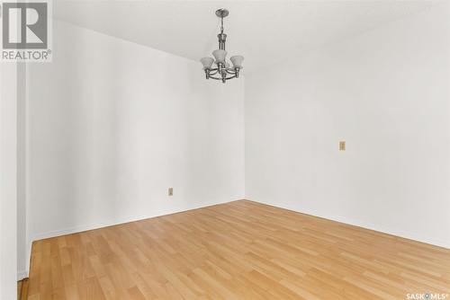 5106 10Th Avenue, Regina, SK - Indoor Photo Showing Other Room