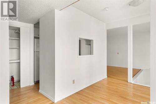 5106 10Th Avenue, Regina, SK - Indoor Photo Showing Other Room